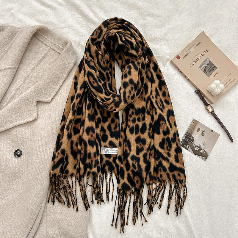 Female Vintage Leopard Print Artificial Cashmere Scarf